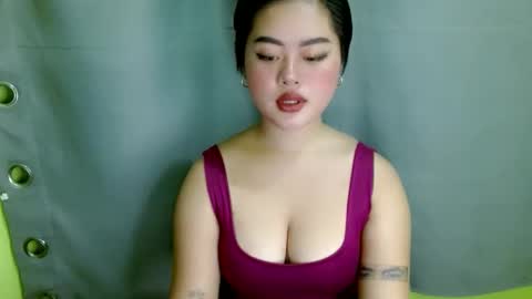 zey  online show from January 16, 7:39 am