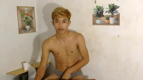 urasian_jomarie online show from July 2, 12:54 pm