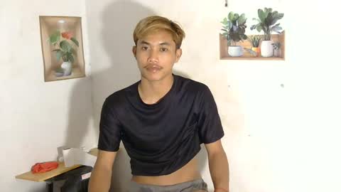 urasian_jomarie online show from July 4, 12:42 pm
