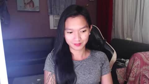 NEWRA  ALLISON online show from October 17, 7:18 pm