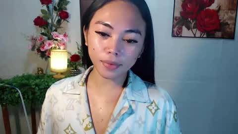 yesha online show from May 17, 12:47 pm