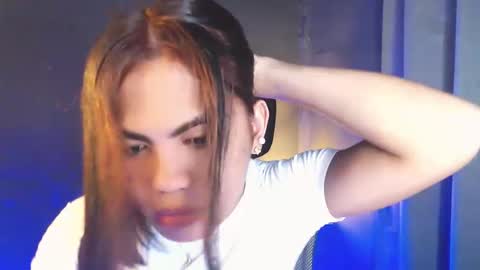 urbaby_anthony online show from May 11, 3:29 pm
