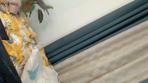 its me Molina online show from February 28, 5:48 pm