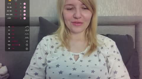 urbadkitty online show from October 1, 8:02 am