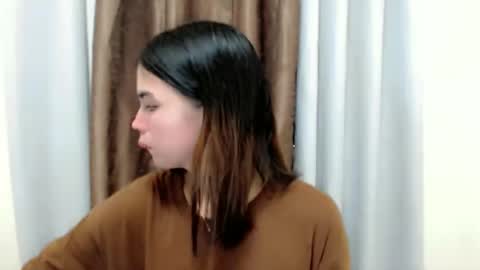 urcutie_ayah online show from November 23, 5:16 am