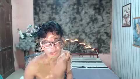 urdreamboy_doms online show from July 26, 5:27 am