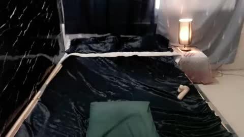 cali online show from February 22, 4:49 am