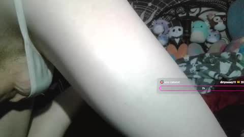 lyra online show from October 21, 9:25 am