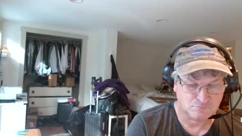 Gregor online show from October 19, 7:07 pm