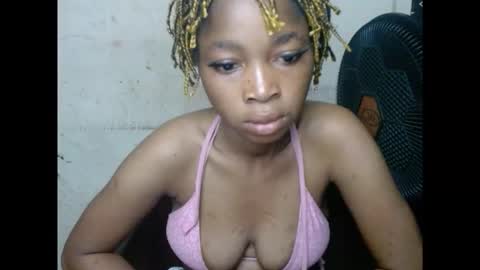 urflirtydoll online show from September 27, 7:33 pm