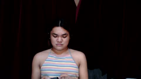 urhottie_bella online show from June 21, 3:02 am