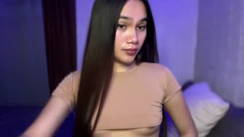 urhottylicious_cum online show from July 2, 11:37 am