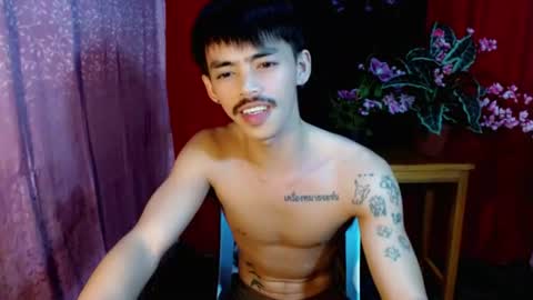 urhunky_boy online show from July 7, 6:12 pm