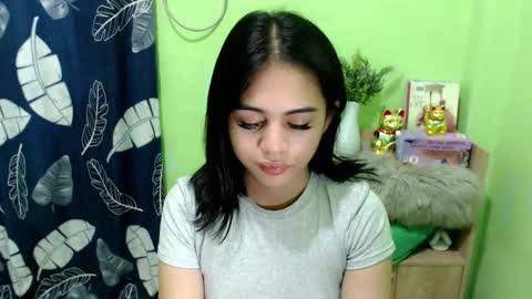 Snapshot of urmystical_sofie chatting on October 4, 10:46 am urmystical_sofie online show from October 4, 10:46 am