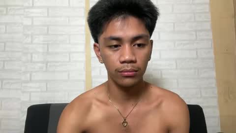 urpinoynaughty online show from November 3, 4:30 pm