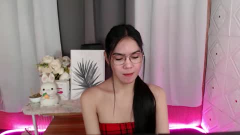 Nix online show from November 12, 2:30 pm