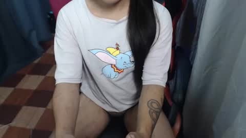 urprettyekay online show from January 8, 7:31 pm
