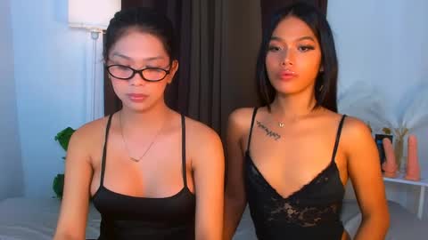 urwildest_margaret online show from June 5, 6:35 pm