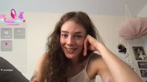 Snapshot of usedbooty chatting on September 28, 8:18 pm Bianca Winter online show from September 28, 8:18 pm