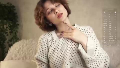 Daisy online show from July 17, 12:12 am