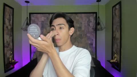 UYUKIE online show from September 15, 11:33 am