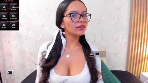 Vaiolet Harris online show from May 14, 12:14 pm