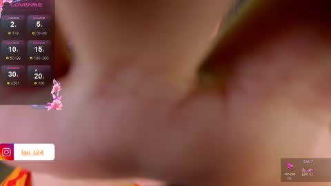 Snapshot of vain_sexualxx chatting on October 22, 11:17 pm luna online show from October 22, 11:17 pm