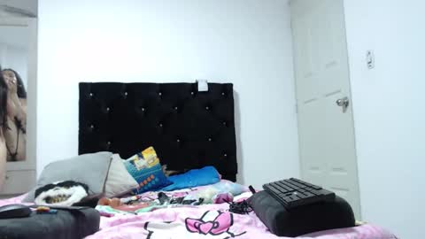 vaiolet online show from December 17, 4:41 am