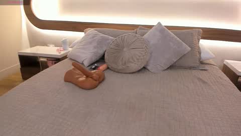 Valentina online show from October 17, 2:37 am