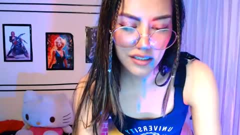 Hi I am Valcooky online show from December 8, 2:14 am