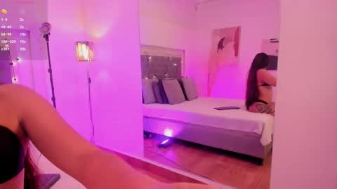 Valentina online show from November 26, 3:15 am