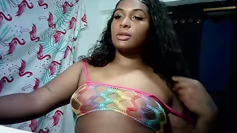 valencutt online show from February 22, 11:35 pm