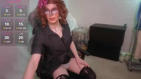 Snapshot of valentia_vickers chatting on February 27, 9:58 pm Valentia online show from February 27, 9:58 pm