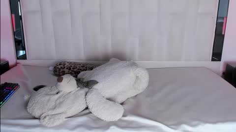 Valentina online show from November 4, 1:23 pm