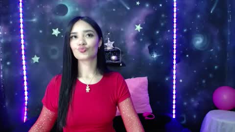 valentinarojass_ online show from February 26, 2:09 pm