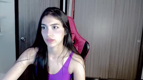 Snapshot of valentinasweet_ chatting on November 2, 1:49 am Valentina online show from November 2, 1:49 am