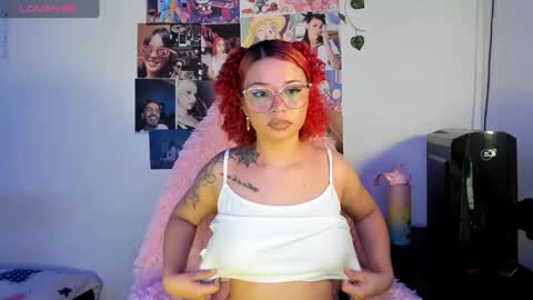 Danielle  Please help me to reach 300 thumbs up online show from December 13, 6:49 pm