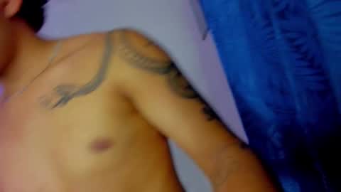 Snapshot of valentino_santos chatting on October 22, 4:15 am valentino santos online show from October 22, 4:15 am