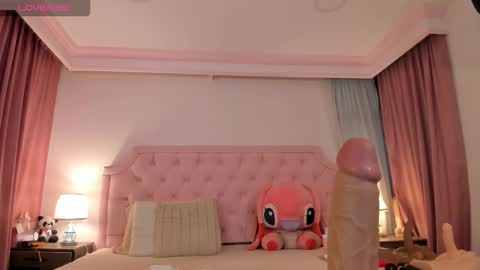 Vale Toro  online show from November 16, 11:45 am