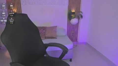 Valeria Acosta online show from February 16, 10:30 pm