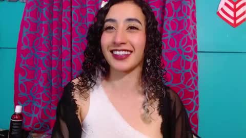 vale online show from November 20, 9:01 pm