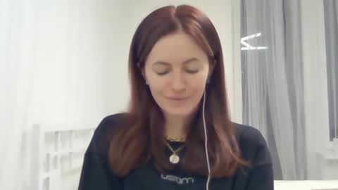 valerie_rose777 online show from December 23, 7:52 pm