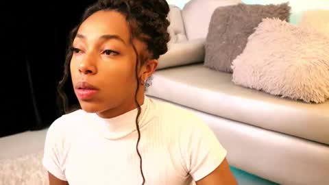 Valerie Style3 online show from October 21, 3:55 am