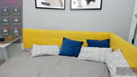 Hot  Valerie online show from January 15, 1:47 am