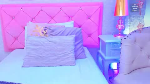   online show from September 11, 11:55 am