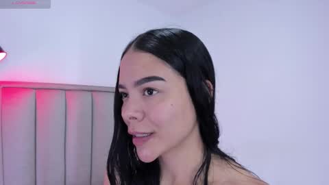 Cris  online show from October 18, 3:00 am