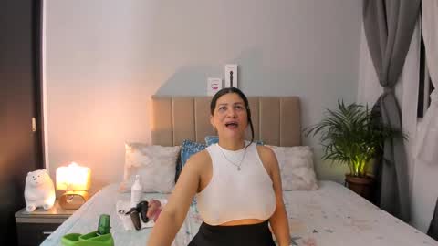 Snapshot of valery_cort1 chatting on October 20, 12:26 am valery_cort1 online show from October 20, 12:26 am