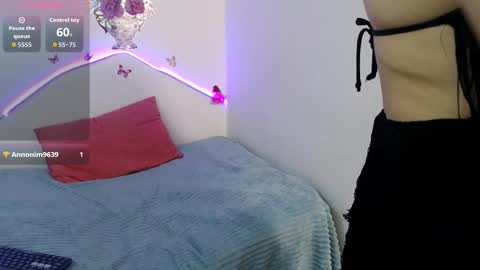 Snapshot of valeryxs1 chatting on September 26, 7:44 pm Angelyxs online show from September 26, 7:44 pm