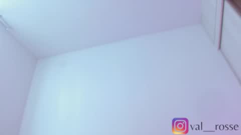 Val online show from September 25, 5:42 pm