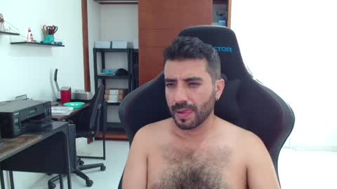 Roberto Carlos online show from May 20, 11:44 pm